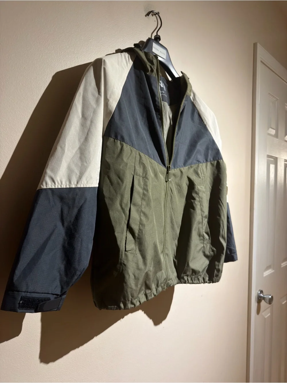 Zara lightweight hooded